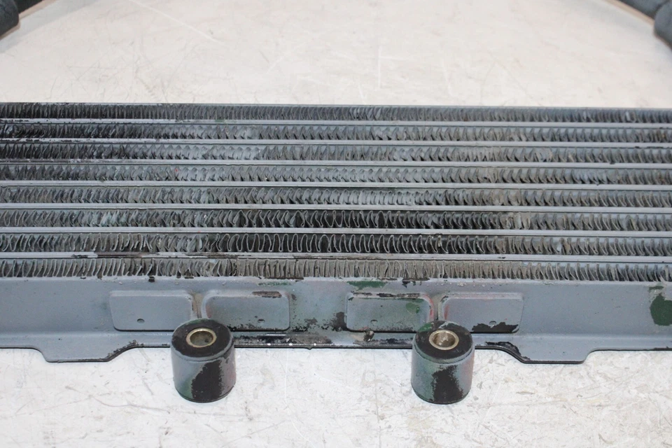 Suzuki Katana 600 GSX600F 1990 enfriador de aceite de motor Foto 3 de 4