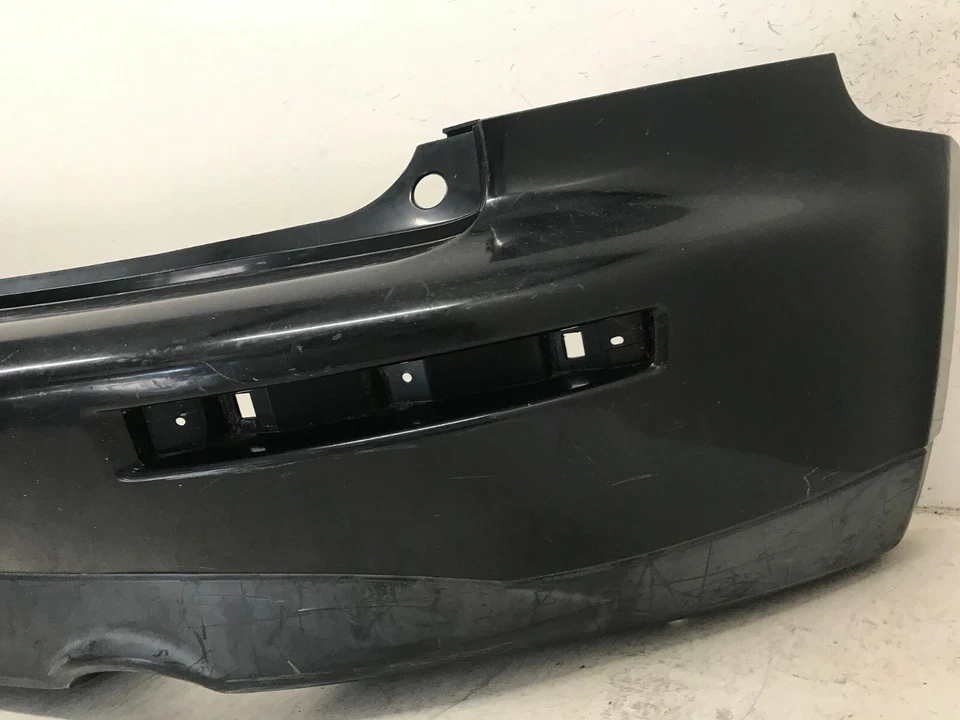 Cubierta de parachoques trasero negra 2003-2008 Infiniti FX35 85022-CG040 OEM Foto 2 de 4