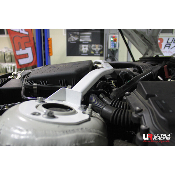 FOR BMW E89 Z4 3.5 20092016 35is (2WD) ULTRA RACING FRONT STRUT BAR