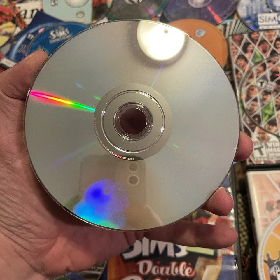 The Sims / Simcity + More PC Game Lot 23 Games! Expansions EA Vintage 2000s - Image 4 of 4