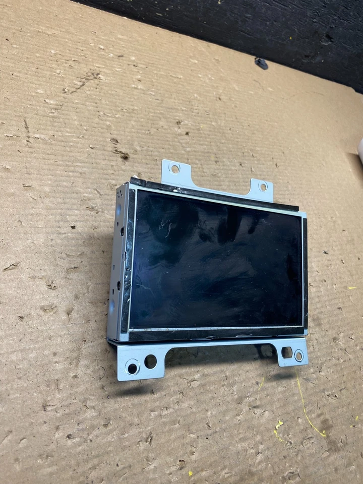 2010 Lincoln Mkz Navigation Radio Display Screen Module s8799  DG - Image 2 of 4