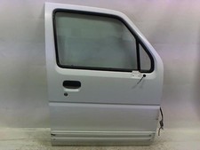 Porte avant et accessoires Suzuki WAGON R+