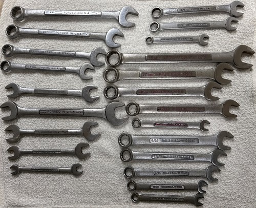 Lot of 22 Craftsman USA Wrenches Mixed Size -V- -VV- And -VA- Series - Picture 1 of 12