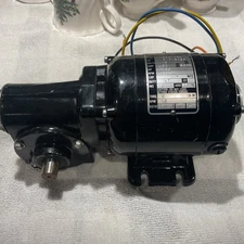 Bodine Electric Co NSE-12RH Speed Reducer Motor Untested
