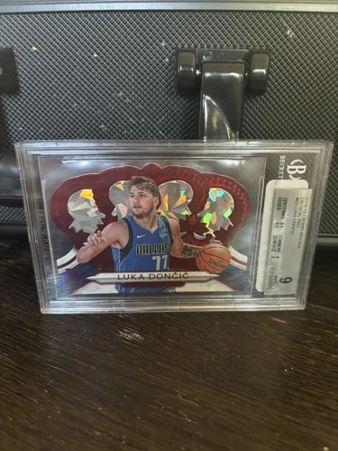 2018 crown royale #63 luka doncic rc crystal red BGS 9 🔥👀/49