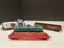 Vintage HO Scale Train Lot 4 Tyco AHM Athearn Freight Cars Spirit of 76 More