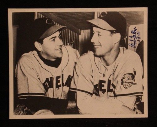 CLEVELAND INDIANS BASEBALL BOB FELLER HOFer AUTOGRAPHED SIGNED 8 x 10 PHOTO - Picture 7 of 12