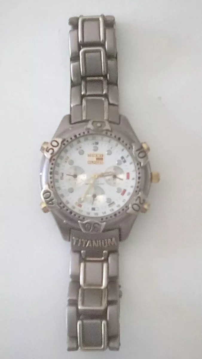 Tommy Hilfiger Men s Chronograph Titanium Quartz Water Resistant