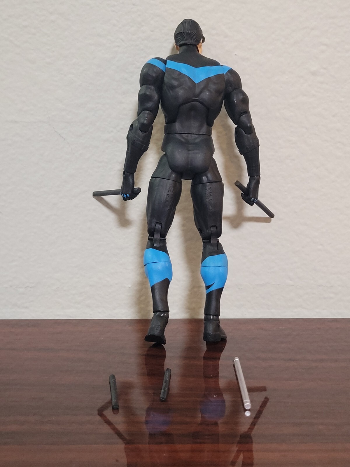 DC Collectibles DC Essentials NIGHTWING Action Figure Loose! Extra Escrima Stick