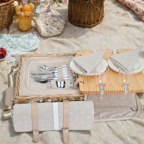 Mutifunctional Wicker Picnic Basket Set for 4 with Blanket and Picnic Table, Ins - Picture 7 of 9