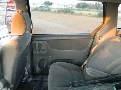 2004 2005 2006 2007 2008 2009 2010 TOYOTA SIENNA REAR RIGHT PASSENGER DOOR OEM - Picture 8 of 9