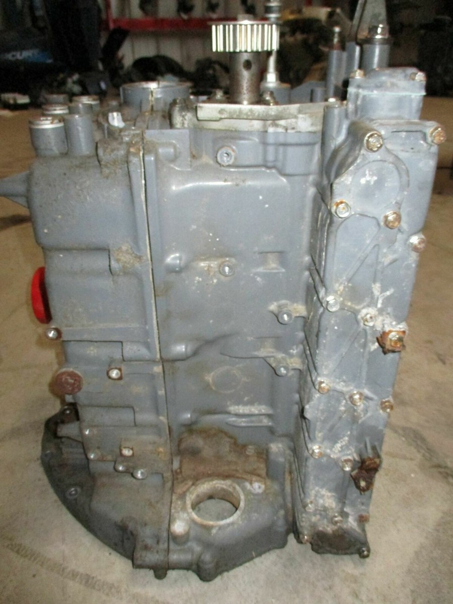 Honda 130hp 4 stroke outboard crankcase block | eBay Honda 130hp 4 stroke outboard crankcase block | eBay