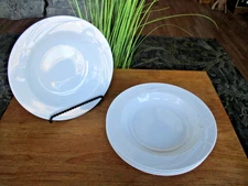 SET of (4) Mikasa CLASSIC FLAIR White 9" Soup Salad Pasta Bowls