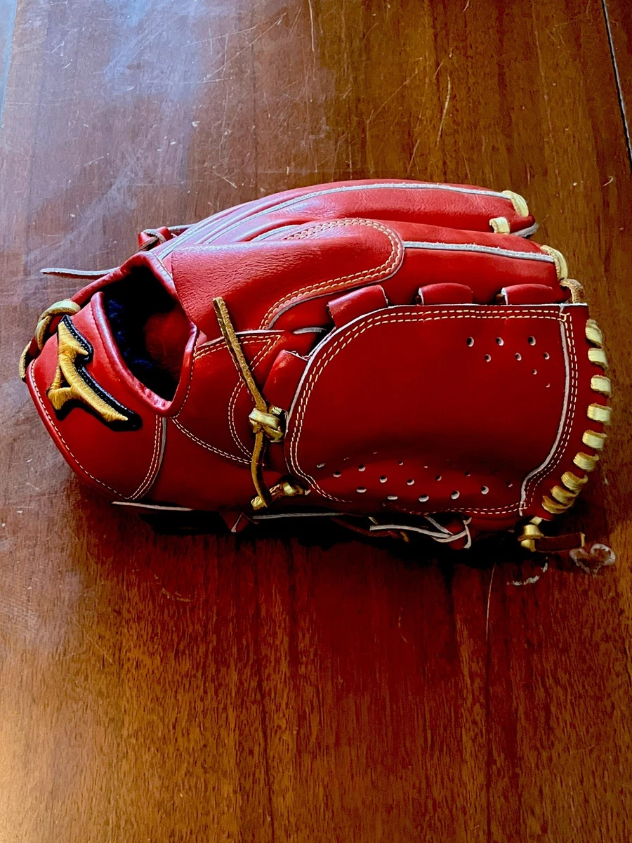 Mizuno 12 Size Pitcher Baseball Softball Gloves & Mitts for sale