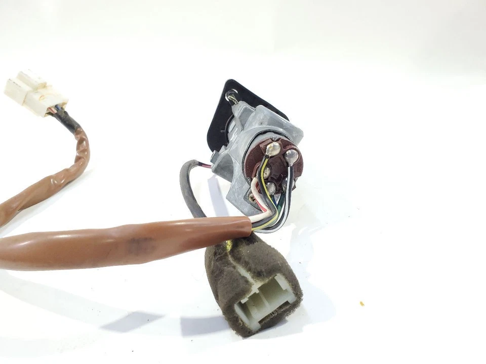 Interruptor de encendido con llave para camioneta Nissan 1995 OEM Foto 4 de 4