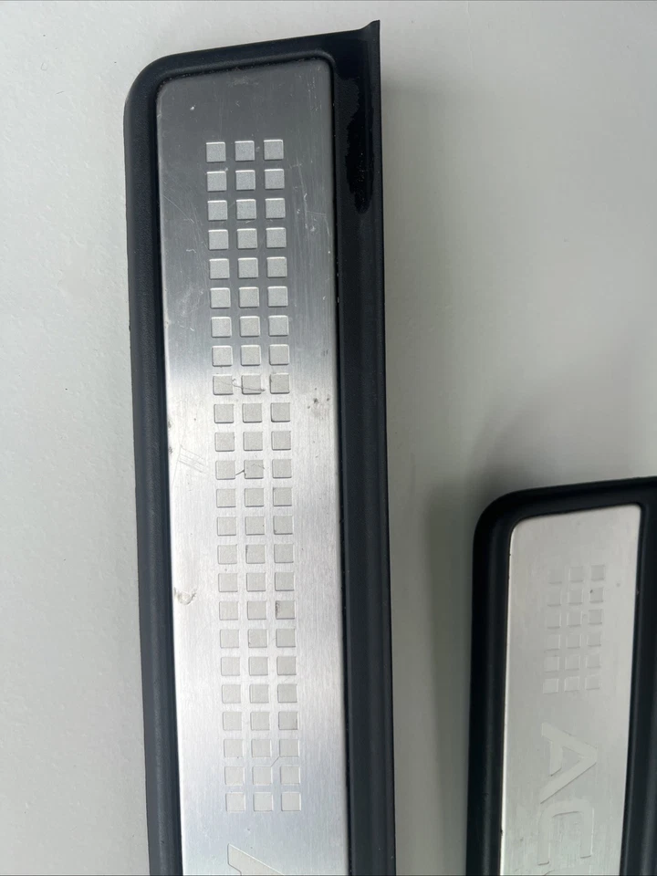 2004 - 2008 Acura TL Door Sill Scuff Plate Trim 4Pcs OEM - Image 4 of 4