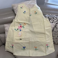 Vintage 31x31 100 Cotton Apron Smock Handmade Floral Applique Embroidery New