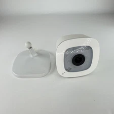 Netgear Arlo Q Plus VMC3040S 1080p HD PoE Indoor Security Camera White IP