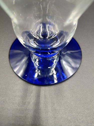 Weston WGL45 Etched Design Cobalt Blue Footed Tumbler Water Glass Lot 4 Vintage - Picture 8 of 9