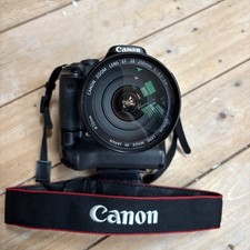 Canon EOS 450D DSLR Bundle + Battery Grip, 18-55mm IS, 28-200mm USM, Lowepro Bag