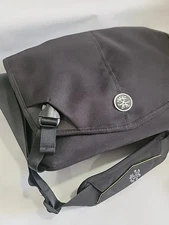 Crumpler XLARGE Camera Lens Bag 7 Million Dollar Home BLACK/ GREEN GREAT SHAPE!