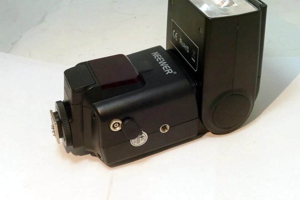 NEEWER NW680/GN58 E-TTLII CAMERA FLASH FLASHGUN For Canon EOS T7i T8i - Image 2 of 4