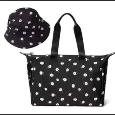 NEW Alice + Olivia Floral Daisy Duffel Bag with Bucket Hat  display picture 2
