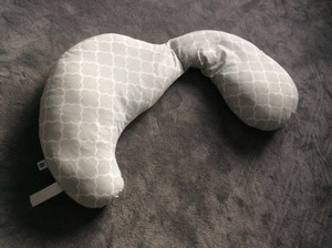 chicco boppy pregnancy pillow