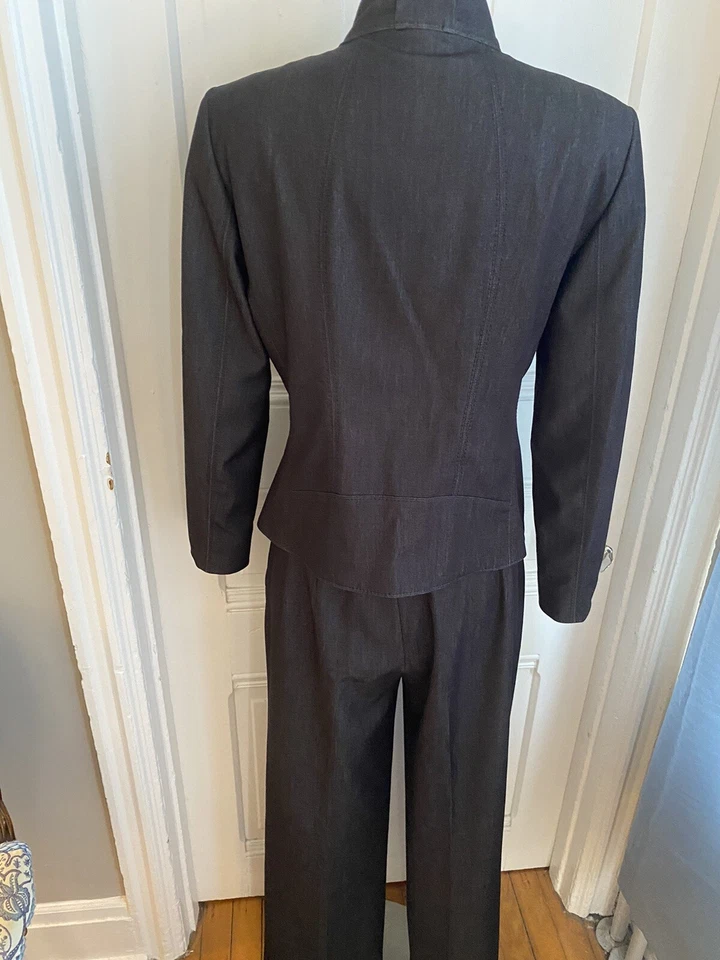 TRAJE PANTALÓN ELIE TAHARI NEGRO - CHAQUETA ES TALLA 6 - PANTALÓN ES TALLA 4 - ¡CINTA Y CREMALLERA FRONTAL! Foto 4 de 4