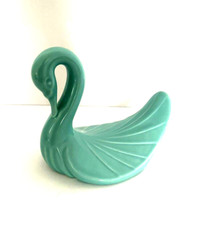 Vintage MCM Glazed Ceramic Swan Bathroom Decor Towel Washcloth Holder Aqua