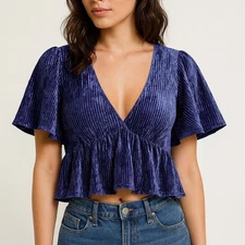 Urban Outfitters Purple Velvet Crop Top Size M Babydoll Y2K Flirty Bohemian