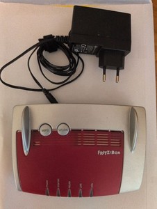 FRITZ!Box Netzteil 311P0W047 12V 1A Stromadapter Schwarz für Router
