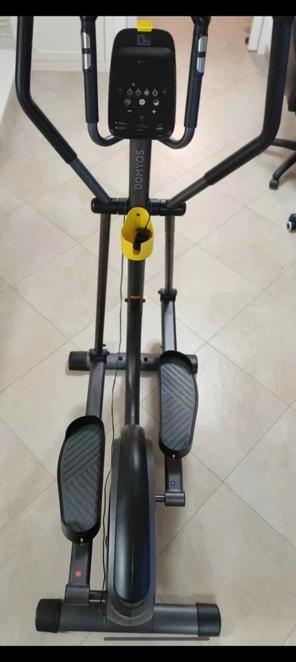 Ellittica palestra EL500 connessa Decathlon - Immagine 2 di 3