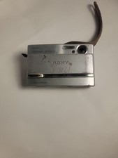 Sony Cybershot DSC-T10 Sliver 7.2MP LCD Digital Camera - Parts Or Repair -