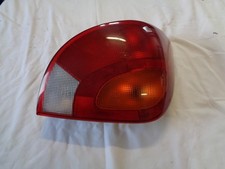 Feu arrière Mazda 121