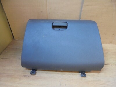 PROTON PERSONA 1996 GLOVE BOX