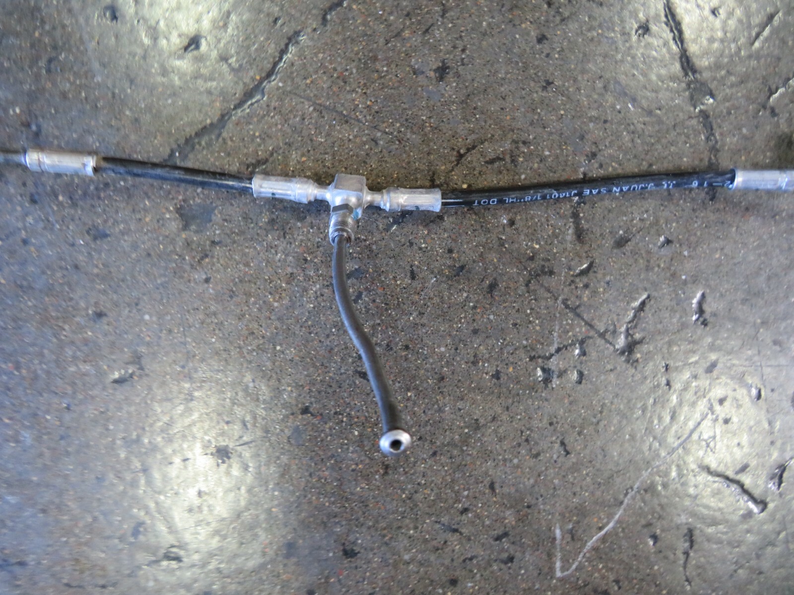McLaren 570s, Oil Line Hose, Used, P/N 13B0735CP