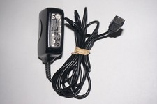 GENUINE LG MICRO USB TRAVEL ADAPTER MODEL: STA-U32WR OUTPUT: 5.1V - 0.7A