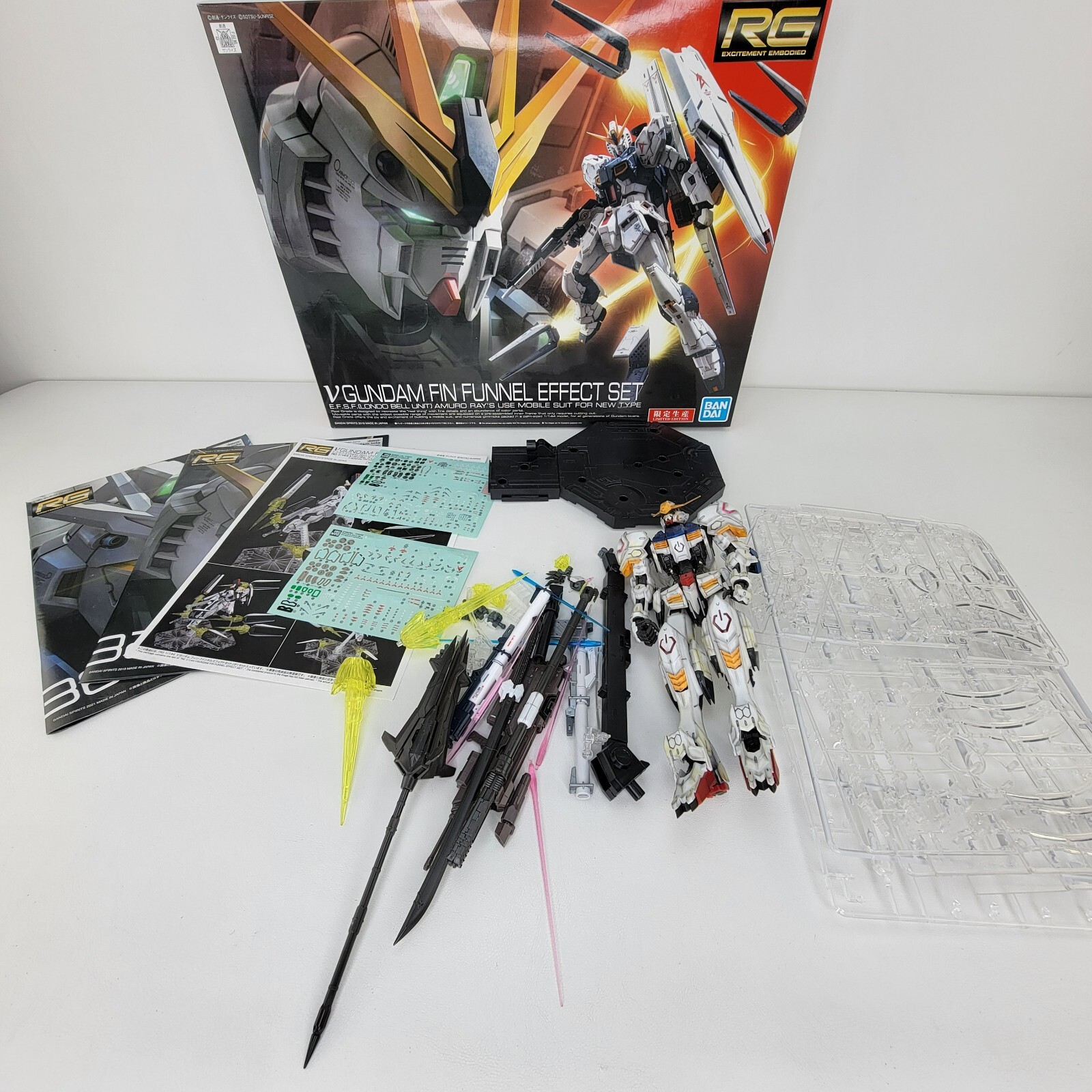 V Gundam Fin Funnel Effect Set Ban Dai Made in Japan Model Kit London