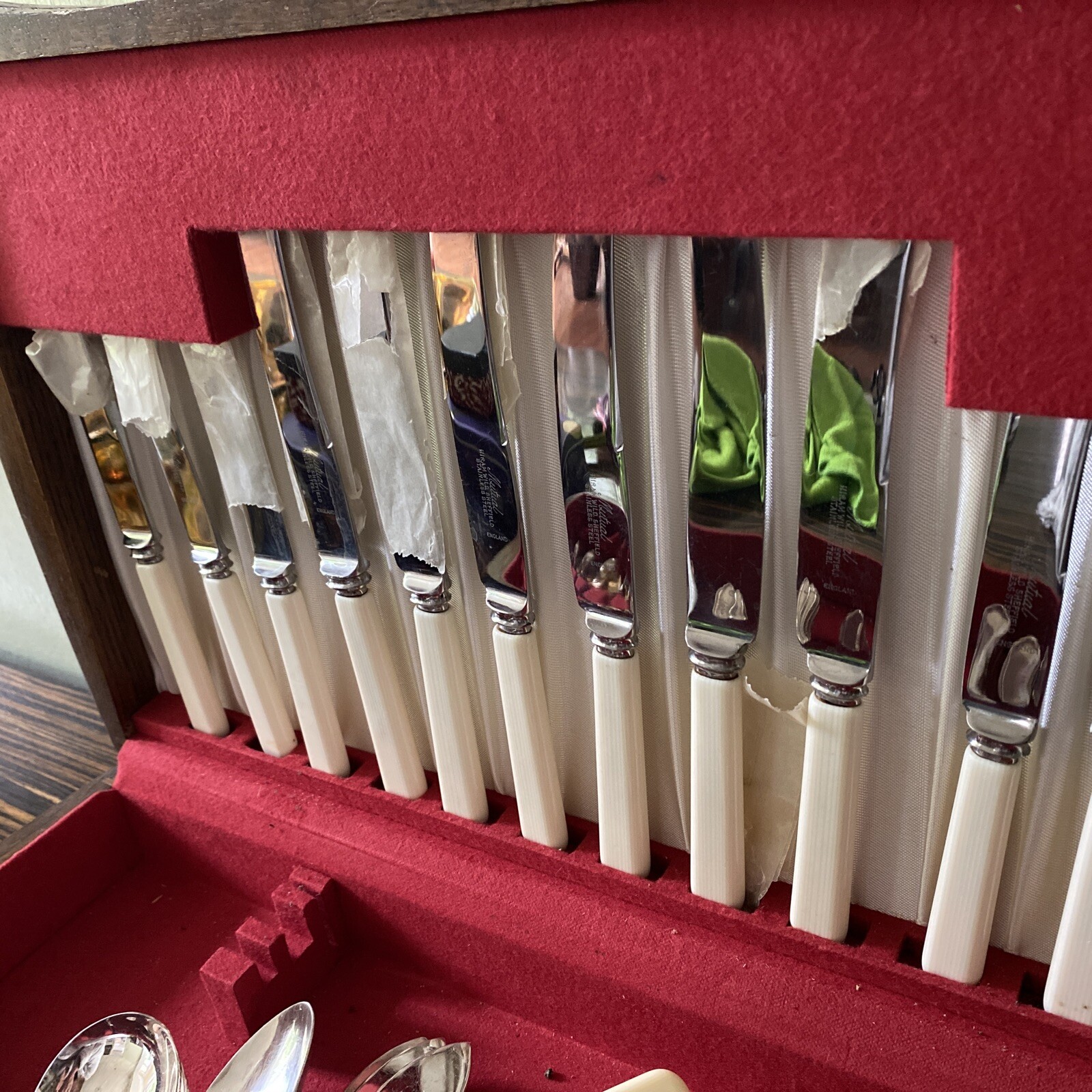 Vintage Ryals Silver Plated Cutlery Oak Canteen 59 piece 6 person few