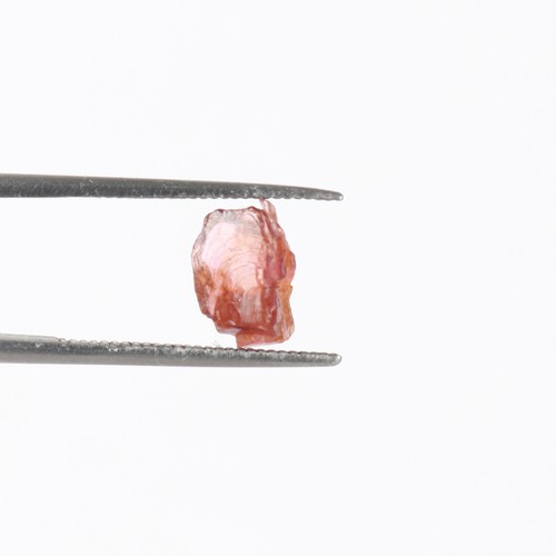 RED SPINELLE Gemstone Rough : 9.20 Ct Naturel Non Chauffé VVS Qualité