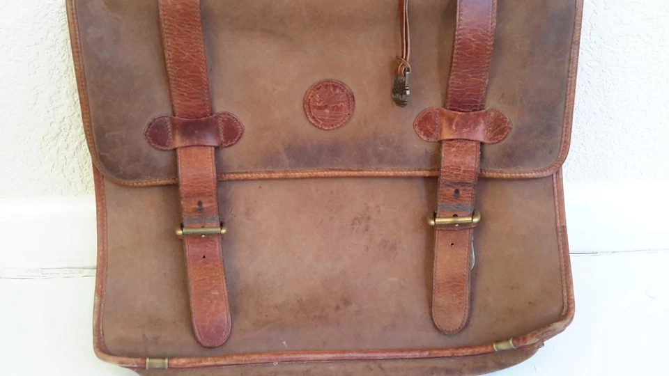 Vintage Timberland Made in USA Heavy Brown Leather Messenger/Briefcase Bag - Image 2 of 4