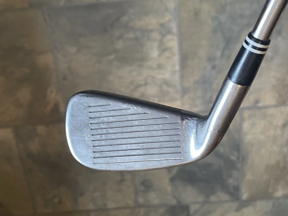 Cleveland HiBore 6 Iron 30° Regular Flex STEEL  Shaft 37.5" FREE MAILAND POST - Image 2 of 4