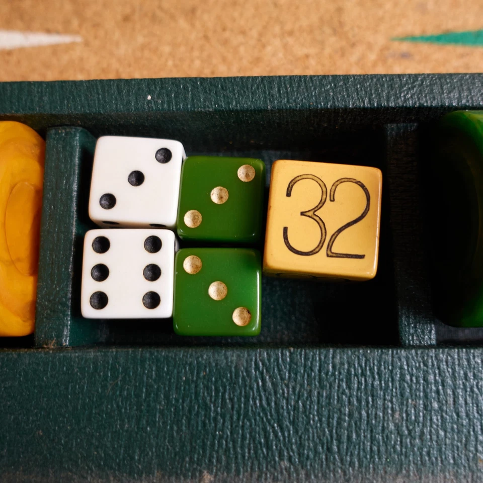 Vintage Crisloid Backgammon 1.5" Bakelite Butterscotch Emerald Swirl Complete - Image 4 of 4