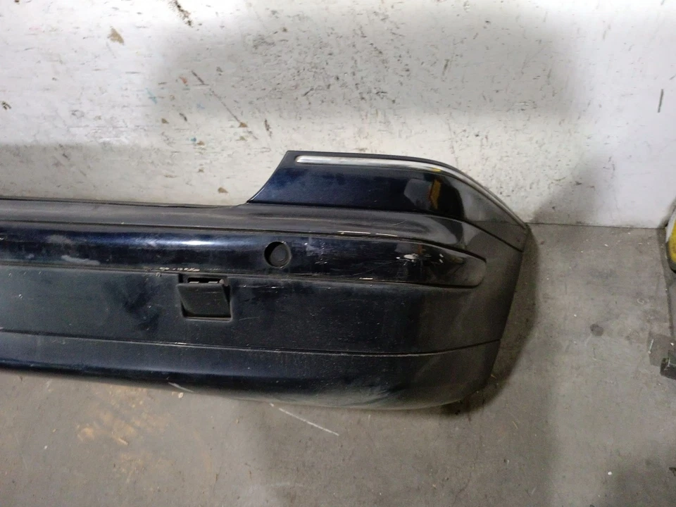 A2038851025 PARE-CHOCS ARRIÈRE / A2038851025 / 5567685 POUR MERCEDES-BENZ CLASE - Photo 4/4