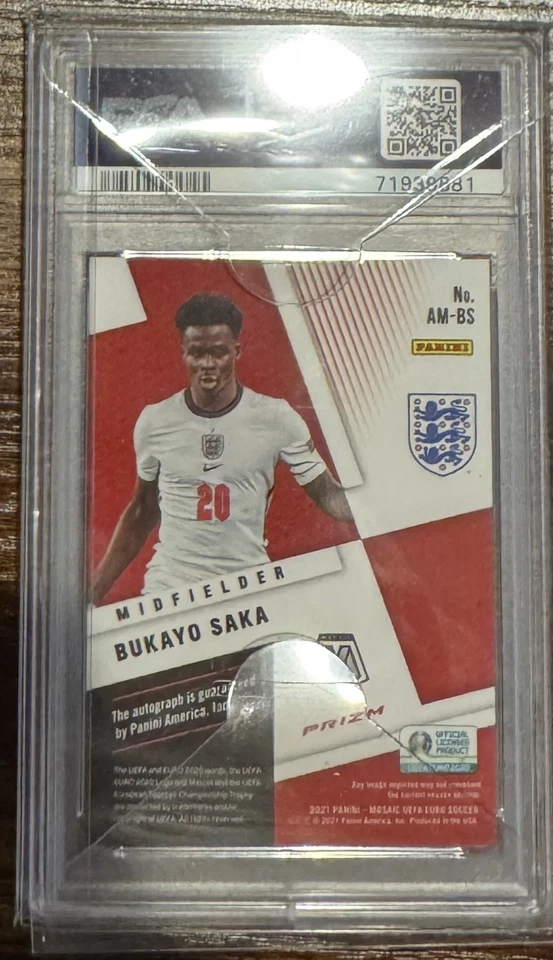 2021 Panini Euro Mosaic Bukayo Saka Prizm Auto PSA 9 - Image 2 of 2