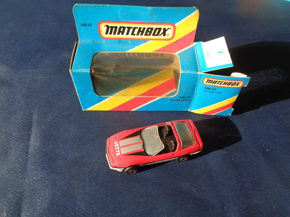 MATCHBOX MB 69 CORVETTE 83  ANNO 1986  SCALA 1:64 - Immagine 3 di 4