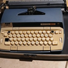 Smith Corona Electra 120 Electric Portable Vintage Typewriter with Case thumbnail