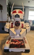Vintage ToyMax RAD 2.0 Robot with Tray - No Battery No Remote, Untested