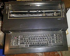Macchina da scrivere ELETTRICA OLIVETTI ET-121